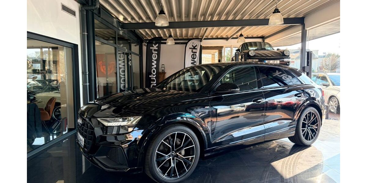Audi Q8 12.796 km 61.895 &euro; Herford 32049