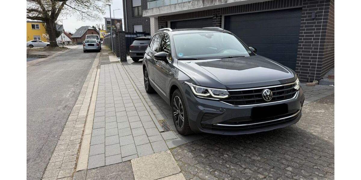 VW Tiguan 47.334 km 26.500 &euro; Hiddenhausen 32120