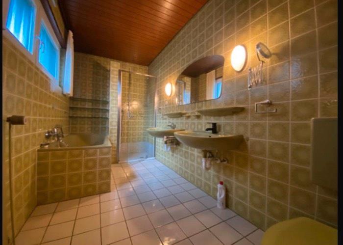 Mehrfamilienhaus, Wohnhaus Bünde - 11 Zimmer, 200 m&sup2;, 350.000&euro; | Angebot:25167566