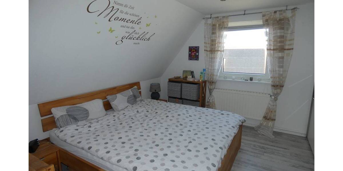 Einfamilienhaus Obernkirchen / Krainhagen Obernkirchen - 7 Zimmer, 145 m&sup2;, 275.000&euro; | Angebot:25911510