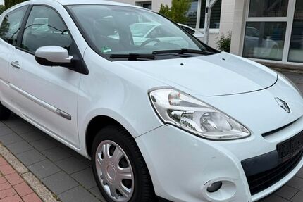 Renault Clio 189.000 km 2.490 &euro; Minden 32423