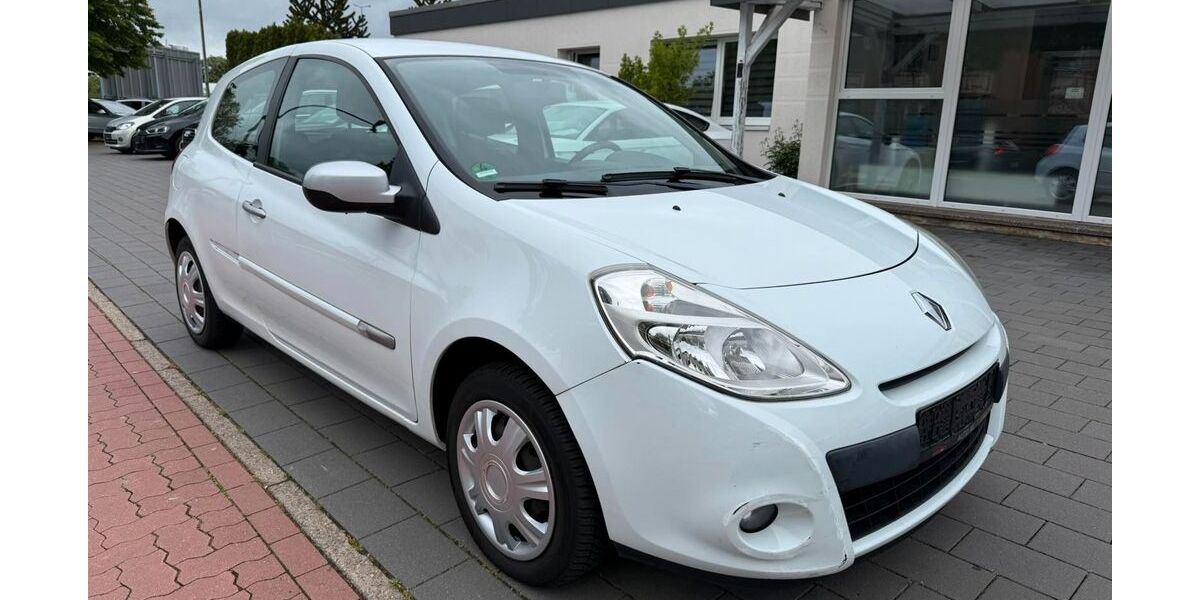 Renault Clio 189.000 km 2.490 &euro; Minden 32423