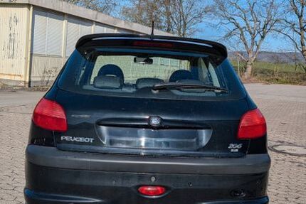 Peugeot 206 127.000 km 3.500 &euro; Bad Salzuflen 32105