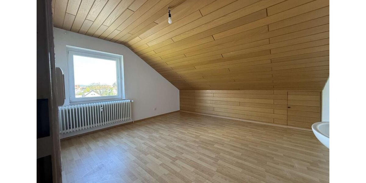 Etagenwohnung Bückeburg - 3 Zimmer, 78 m&sup2;, 850&euro; | Angebot:26270392