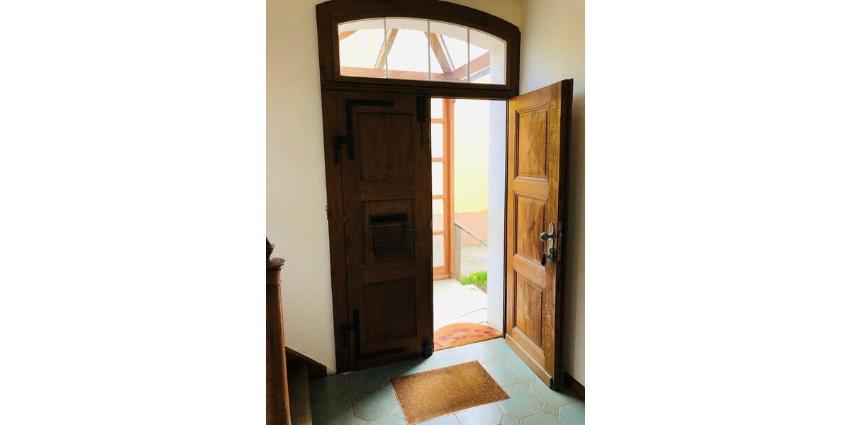 Dachgeschoßwohnung Bückeburg - 3 Zimmer, 70 m&sup2;, 650&euro; | Angebot:25988533