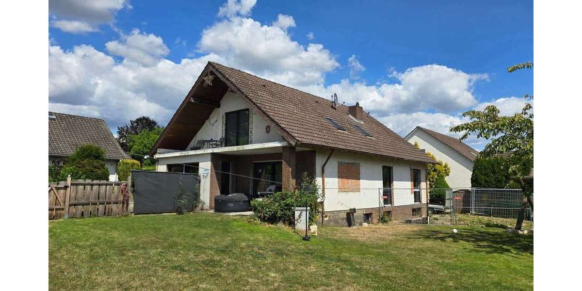 Einfamilienhaus Rödinghausen - 6 Zimmer, 181 m&sup2;, 265.000&euro; | Angebot:27126149