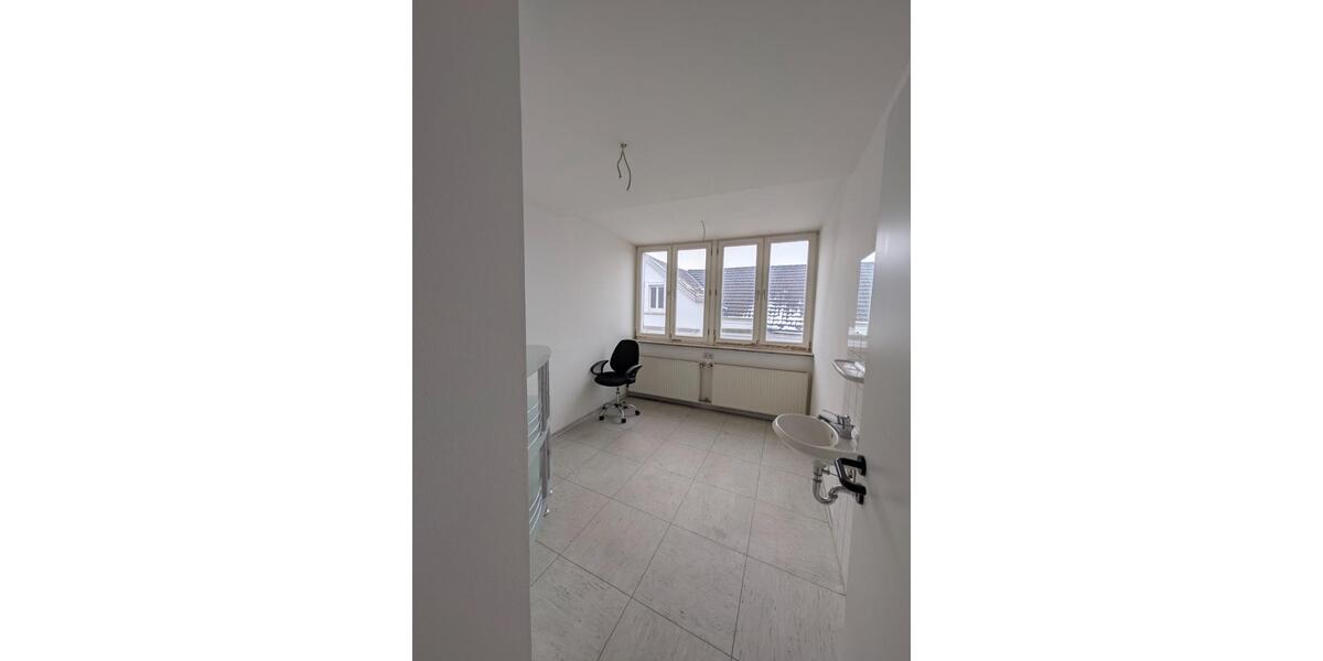 Gewerbeobjekt Herford - 1.550&euro; | Angebot:23705761