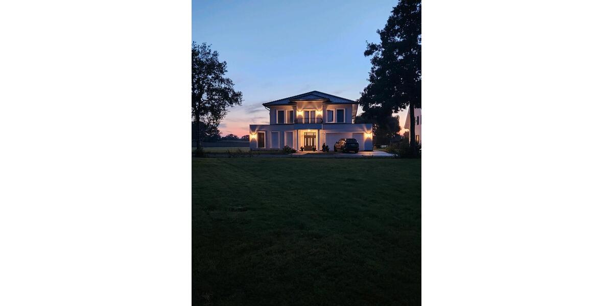 Villa Espelkamp - 9 Zimmer, 380 m&sup2;, 1.100.000&euro; | Angebot:24491516