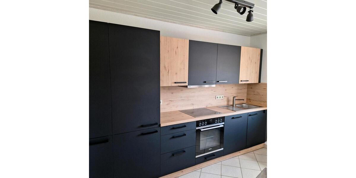 Etagenwohnung Uchte - 1 Zimmer, 60 m&sup2;, 680&euro; | Angebot:25948863