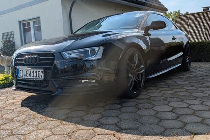 Audi A5 171.552 km 12.799 &euro; Kirchlengern 32278