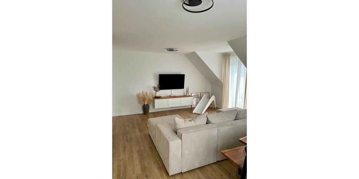 Etagenwohnung Herford - 5 Zimmer, 114 m&sup2;, 1.370&euro; | Angebot:26261256