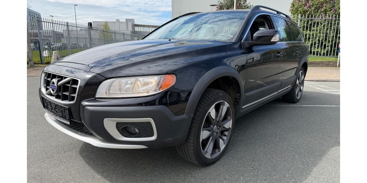 Volvo XC70 158.000 km 11.980 &euro; Minden 32425