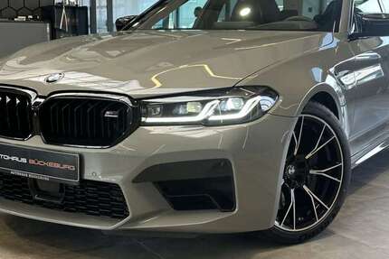 BMW M5 34.590 km 88.900 &euro; Bückeburg 31675