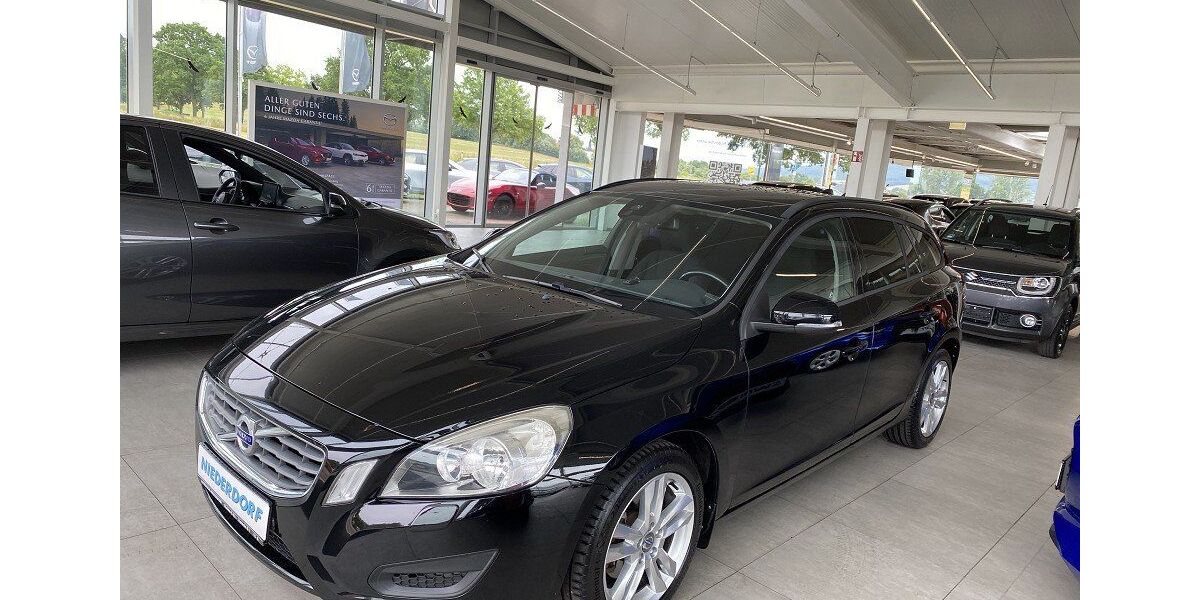 Volvo V60 174.800 km 9.990 &euro; Rinteln 31737
