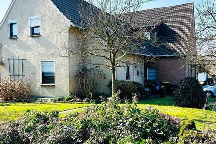 Haus Hüllhorst Schnathorst - 7 Zimmer, 229 m&sup2;, 209.000&euro; | Angebot:26778651
