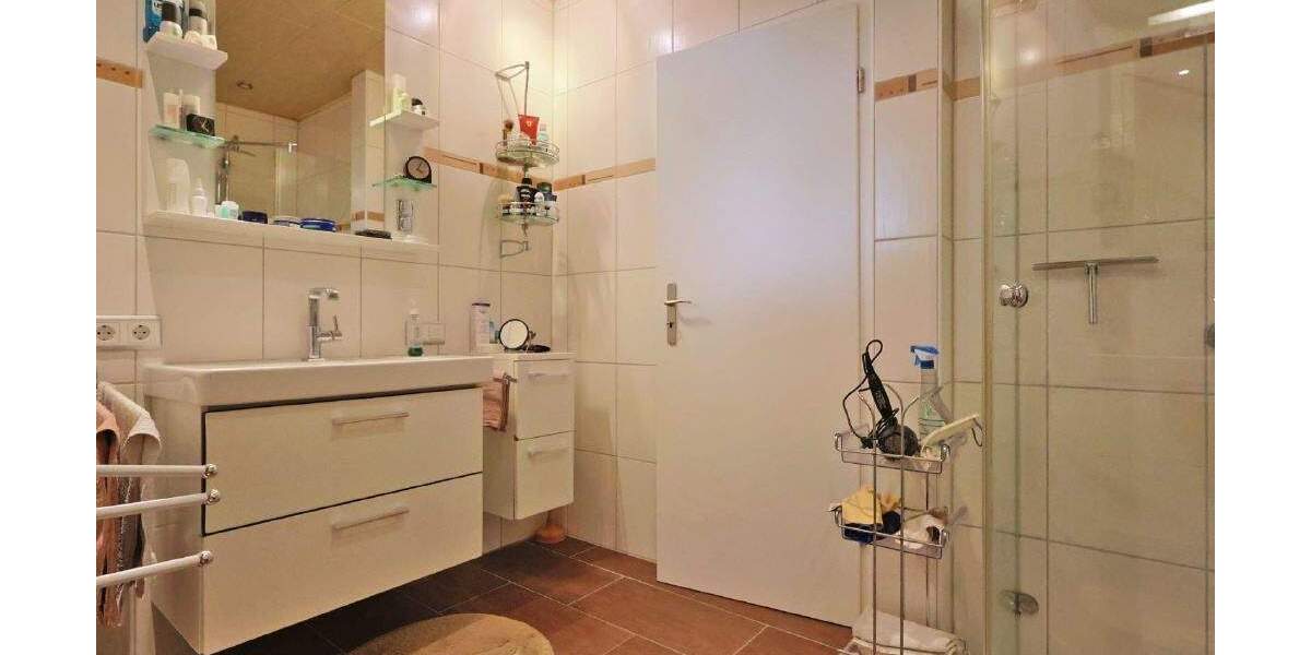 Einfamilienhaus Preußisch Oldendorf - 8 Zimmer, 225 m&sup2;, 345.000&euro; | Angebot:25693512