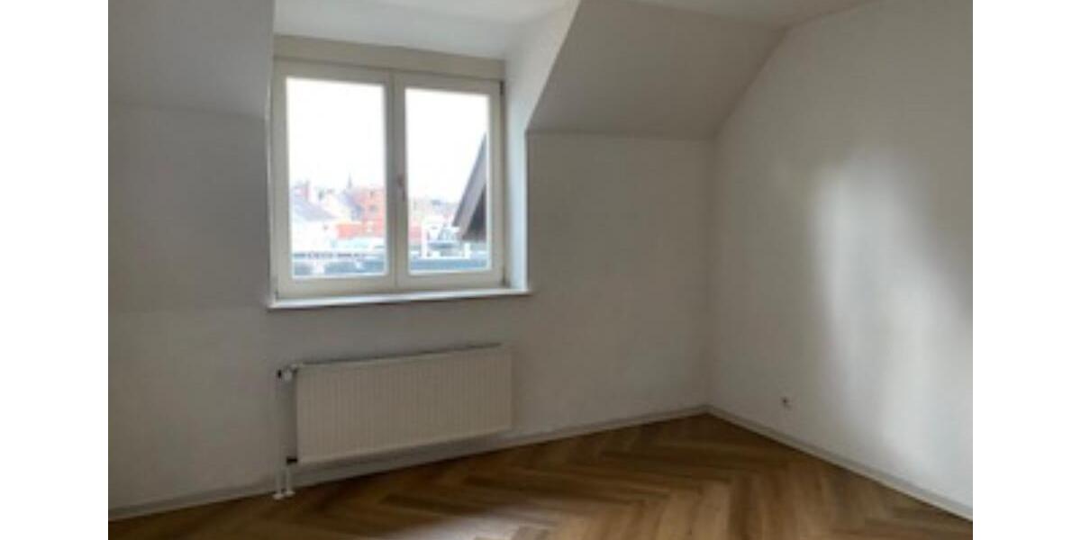 Dachgeschoßwohnung Minden - 2.5 Zimmer, 75 m&sup2;, 595&euro; | Angebot:25448315