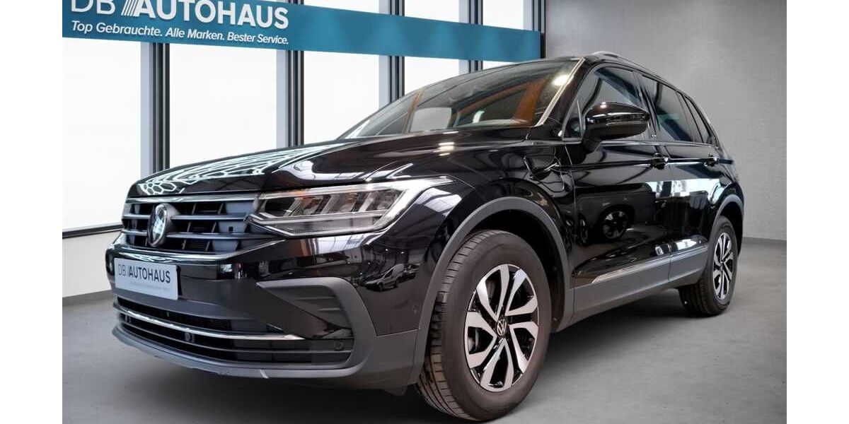 VW Tiguan 56.497 km 24.460 &euro; Bad Salzuflen 32105