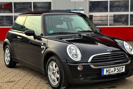 Mini ONE 64.991 km 7.199 &euro; Minden 32425