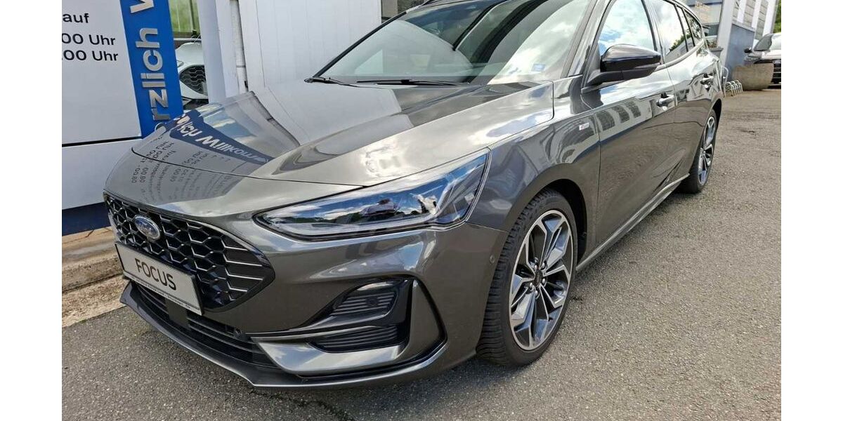 Ford Focus 8.110 km 25.985 &euro; Petershagen 32469