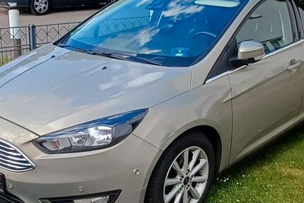 Ford Focus 143.000 km 7.400 &euro; Minden 32423