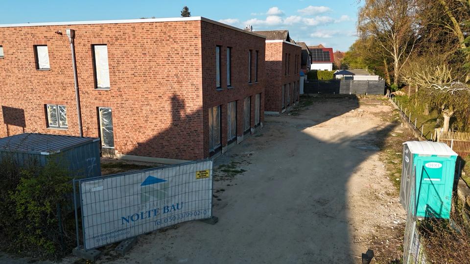 Doppelhaushälfte Lindhorst - 5 Zimmer, 122 m&sup2;, 425.000&euro; | Angebot:26162961