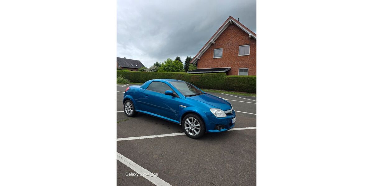 Opel Tigra 185.700 km 2.400 &euro; Minden 32429