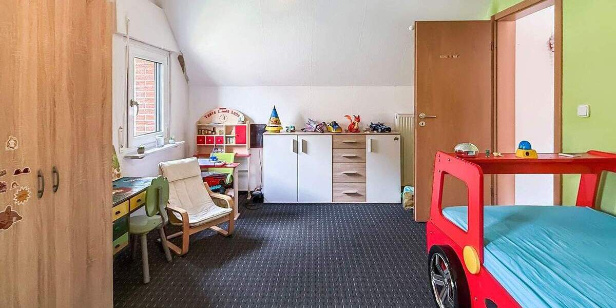 Einfamilienhaus Porta Westfalica Lerbeck - 6 Zimmer, 202 m&sup2;, 295.000&euro; | Angebot:25743778