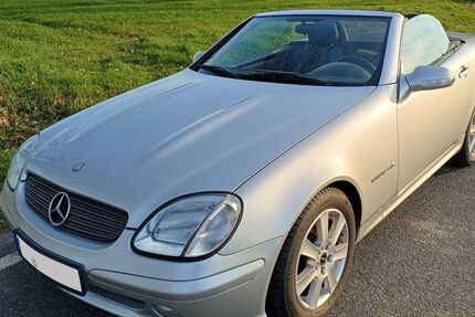 Mercedes-Benz SLK 200 250.421 km 4.190 &euro; Rinteln 31737