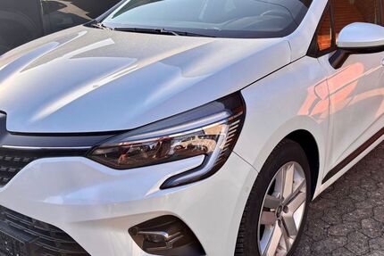 Renault Clio 2.705 km 12.900 &euro; Petershagen 32469