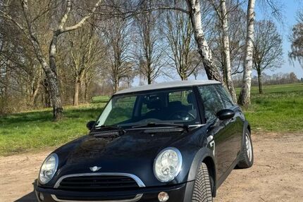 Mini ONE 187.280 km 2.500 &euro; Hille 32479