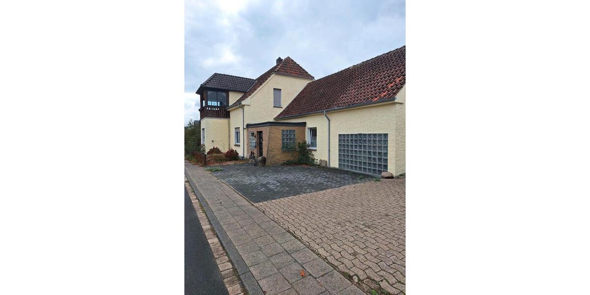 Mehrfamilienhaus, Wohnhaus Lübbecke - 7 Zimmer, 181 m&sup2;, 210.000&euro; | Angebot:26119821