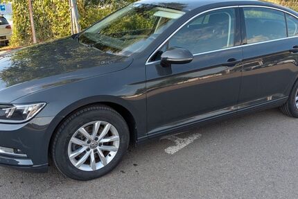 VW Passat 118.700 km 12.750 &euro; Minden 32423
