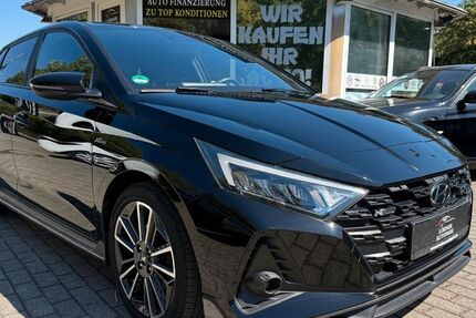 Hyundai i20 63.891 km 15.490 &euro; Löhne 32584