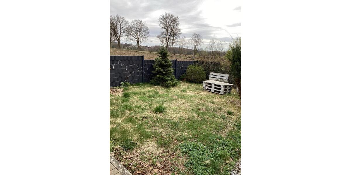 Dachgeschoßwohnung Hüllhorst - 2 Zimmer, 70 m&sup2;, 700&euro; | Angebot:26021474