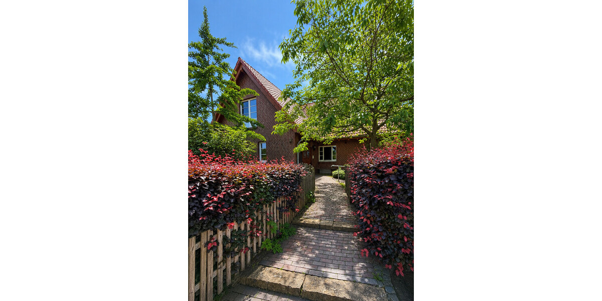 Ökologisches Architektenhaus mit Charakter – Wohnen im Einklang mit der Natur - Einfamilienhaus Rehburg-Loccum Loccum | Angebot:27003371