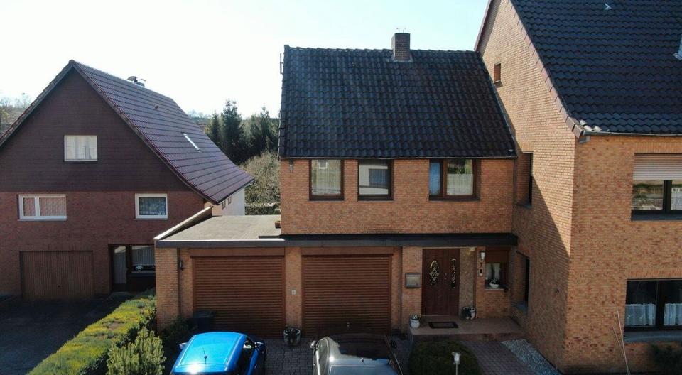 Doppelhaushälfte Extertal - 7 Zimmer, 190 m&sup2;, 199.000&euro; | Angebot:24848286