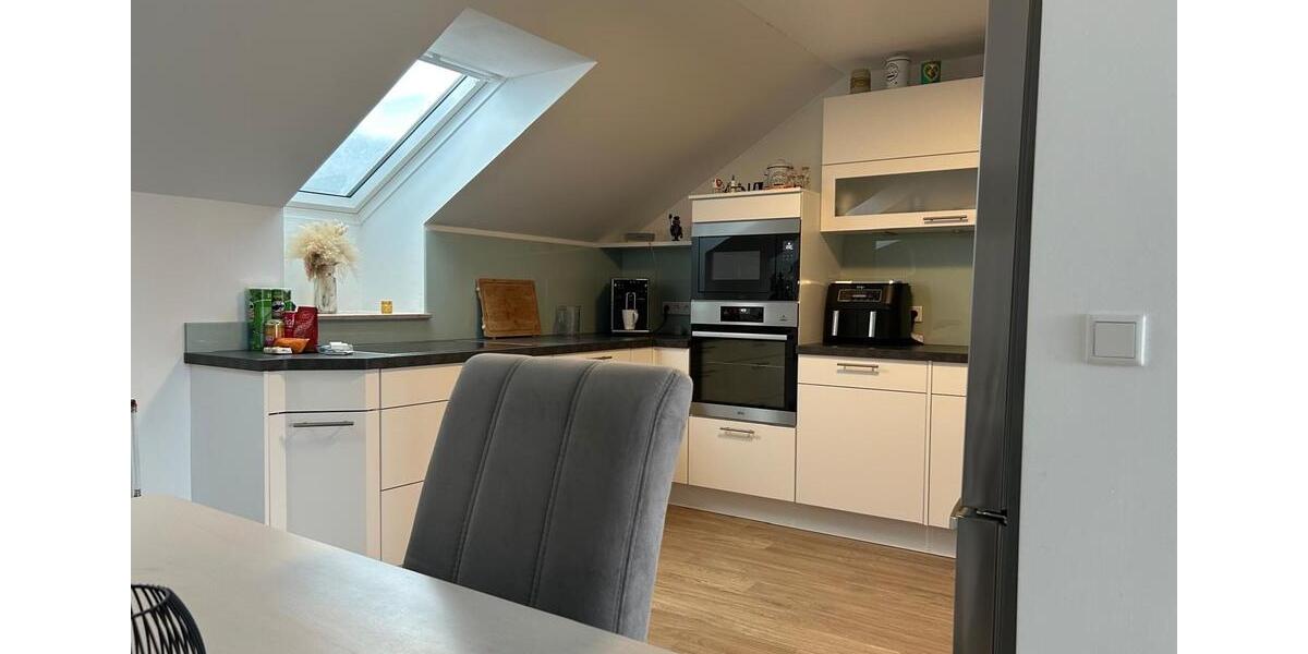 Dachgeschoßwohnung Porta Westfalica - 2 Zimmer, 81 m&sup2;, 210.000&euro; | Angebot:25150980