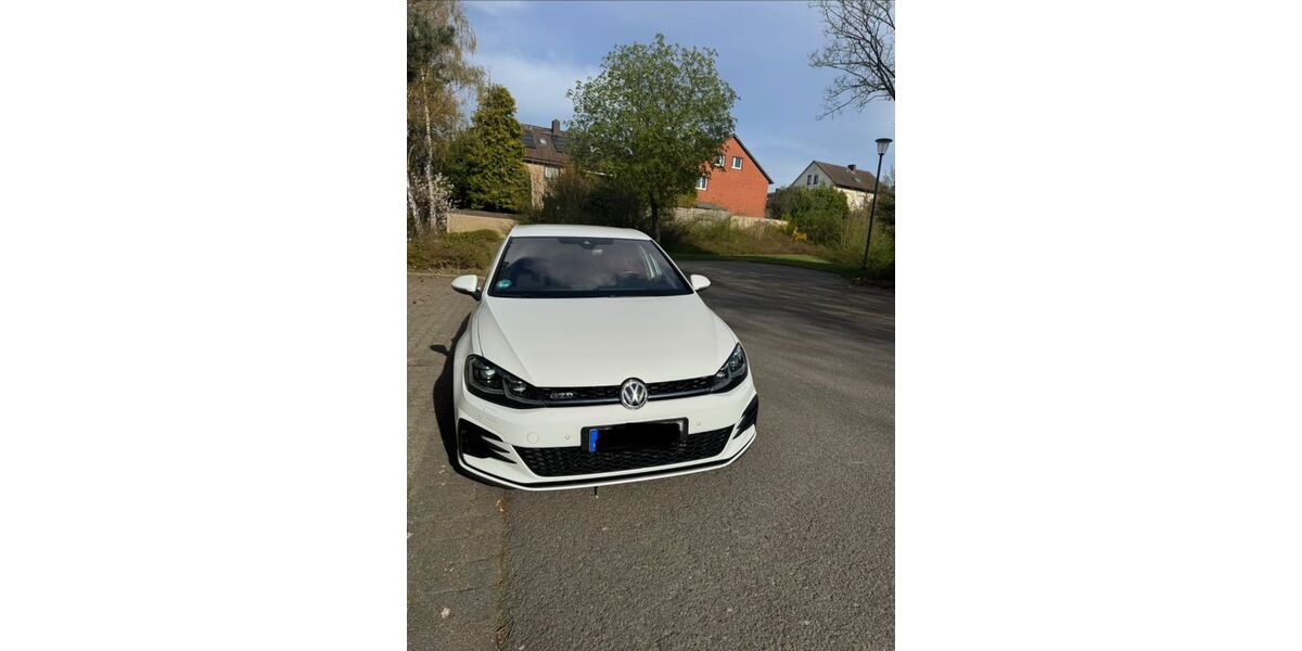 VW Golf 156.006 km 17.500 &euro; Herford 32049