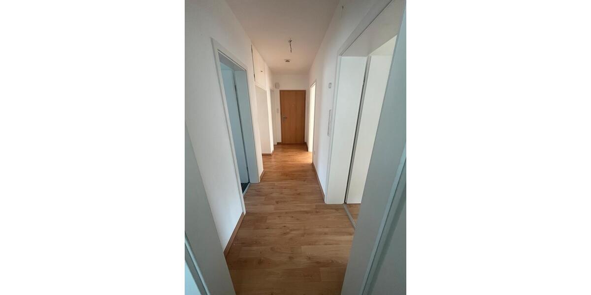 Erdgeschoßwohnung Bad Oeynhausen Rehme - 3 Zimmer, 80 m&sup2;, 600&euro; | Angebot:26252165