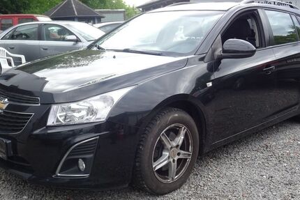 Chevrolet Cruze 230.000 km 1.190 &euro; Löhne 32584