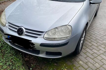 VW Golf 211.242 km 1.149 &euro; Hessisch Oldendorf 31840