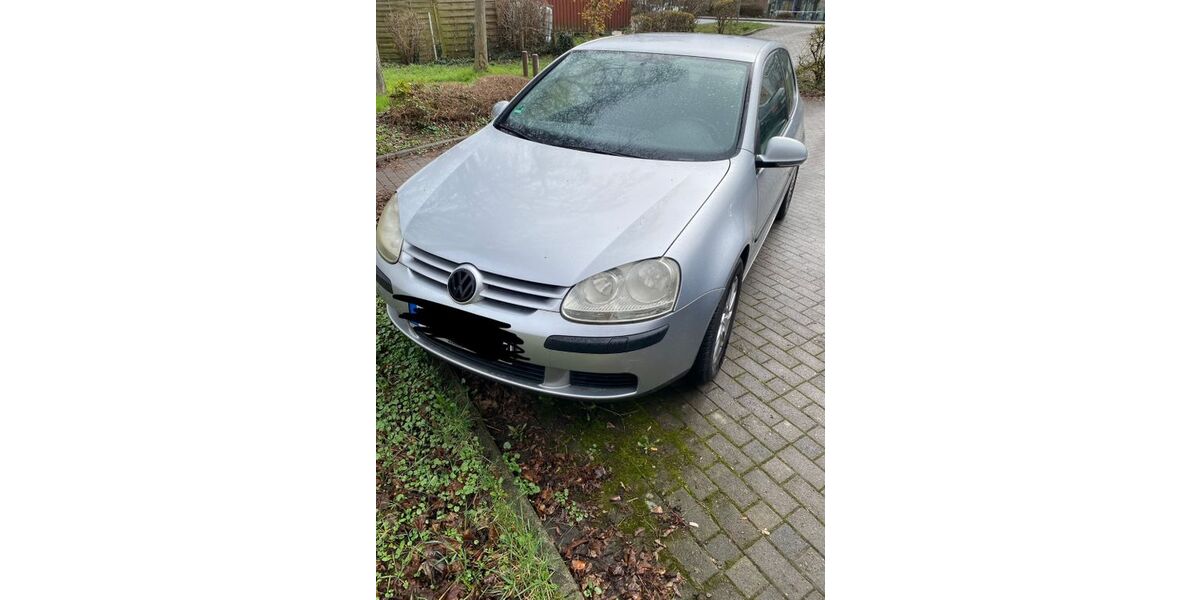 VW Golf 211.242 km 1.149 &euro; Hessisch Oldendorf 31840