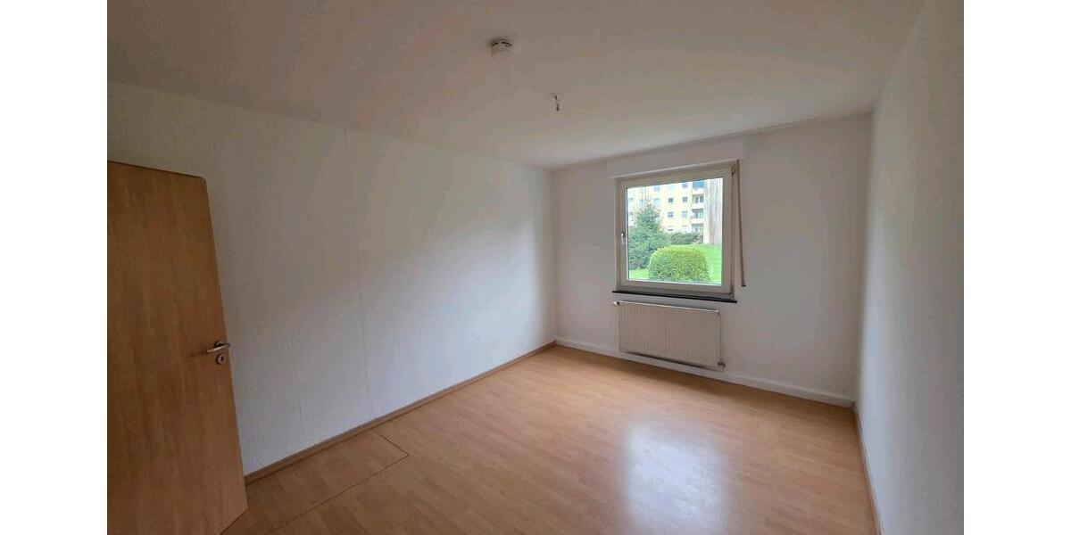 Erdgeschoßwohnung Minden - 3 Zimmer, 73 m&sup2;, 650&euro; | Angebot:25813850