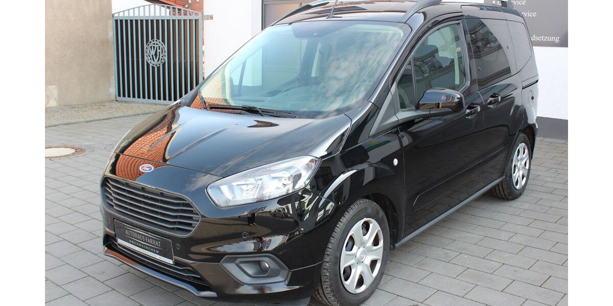 Ford Tourneo Courier 53.000 km 13.990 &euro; Obernkirchen/Vehlen (B65) 31683