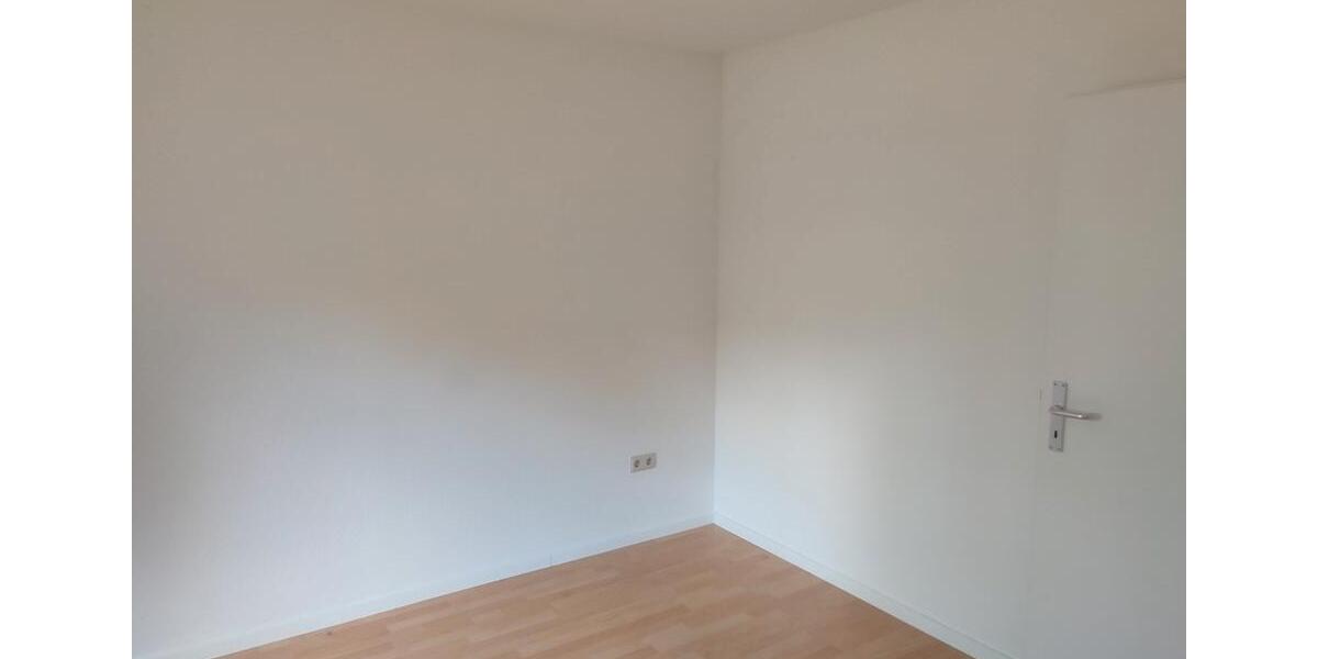 Erdgeschoßwohnung Rinteln - 3 Zimmer, 82 m&sup2;, 760&euro; | Angebot:26636510