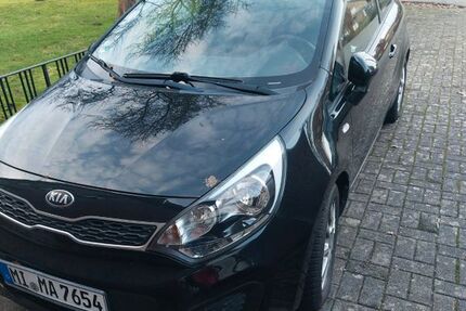Kia Rio 101.000 km 4.200 &euro; Espelkamp 32339