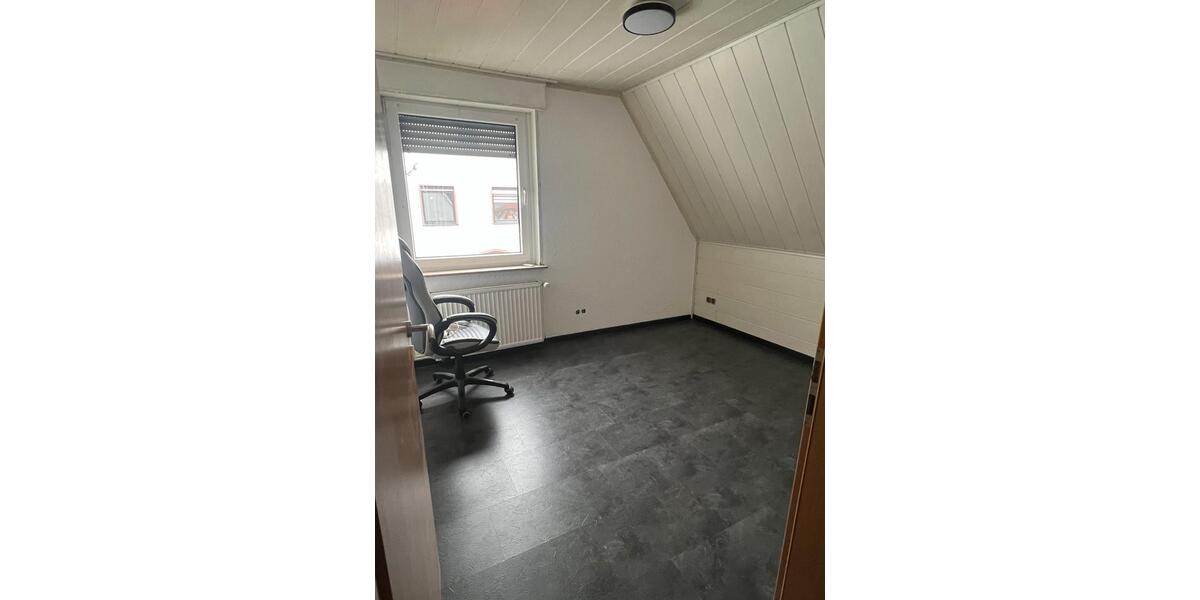 Etagenwohnung Löhne - 4 Zimmer, 78 m&sup2;, 800&euro; | Angebot:25057380