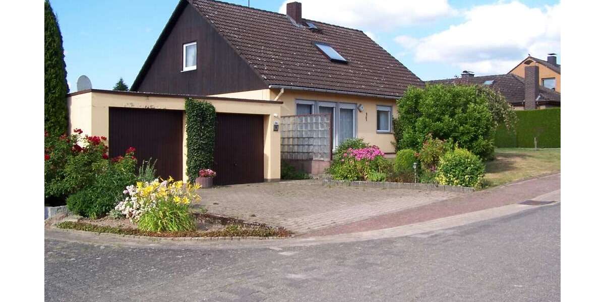 Einfamilienhaus Extertal - Bösingfeld Bösingfeld - 6 Zimmer, 155 m&sup2;, 179.000&euro; | Angebot:25463230