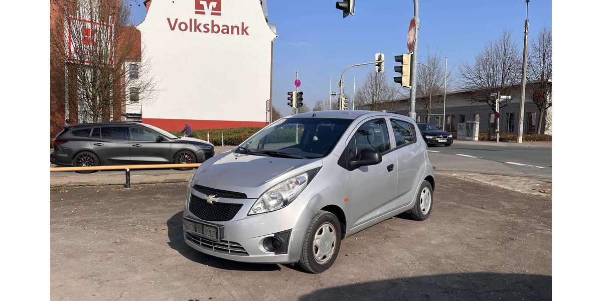 Chevrolet Spark 205.000 km 1.590 &euro; Herford 32049